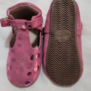 **EASTER** Monkey Feet 2-3 yrs
